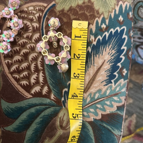 Gorgeous pink j crew pierced earrings - Picture 4 of 4